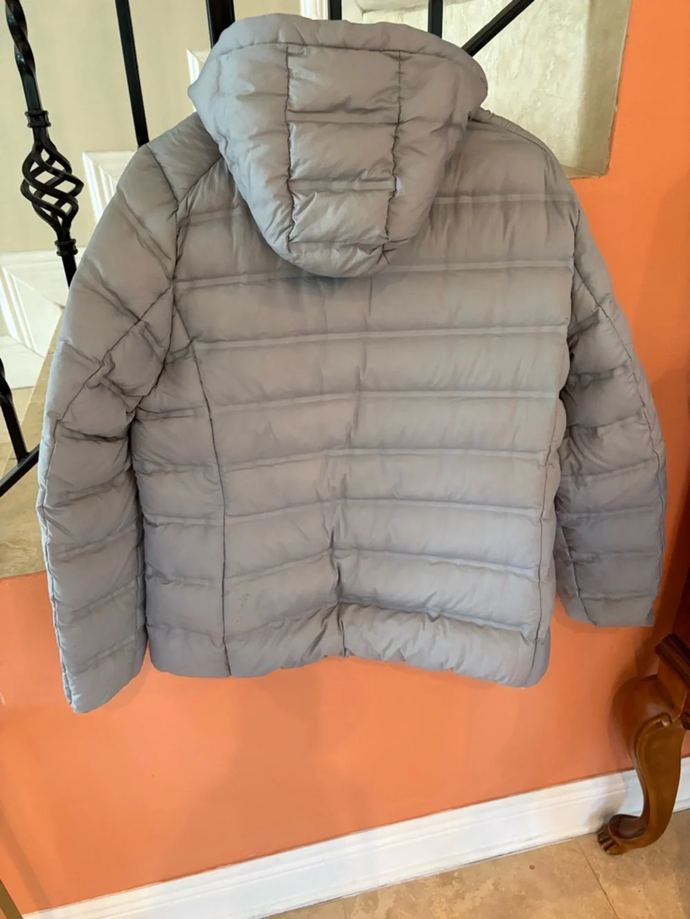 Uniqlo Light Gray Hooded Puffer Jacket - Picture 4 of 6
